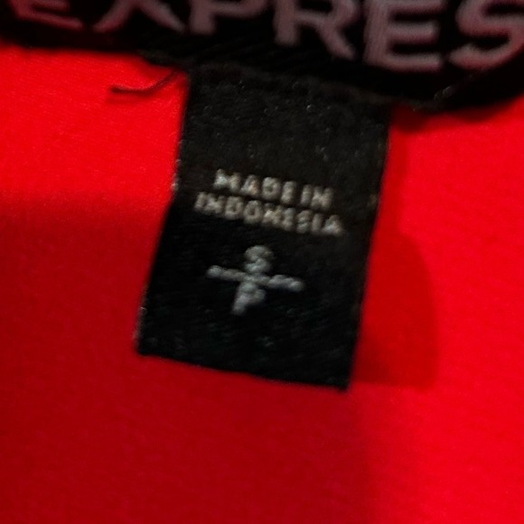Express Red Cold Shoulder Top Size SP - Picture 7 of 11